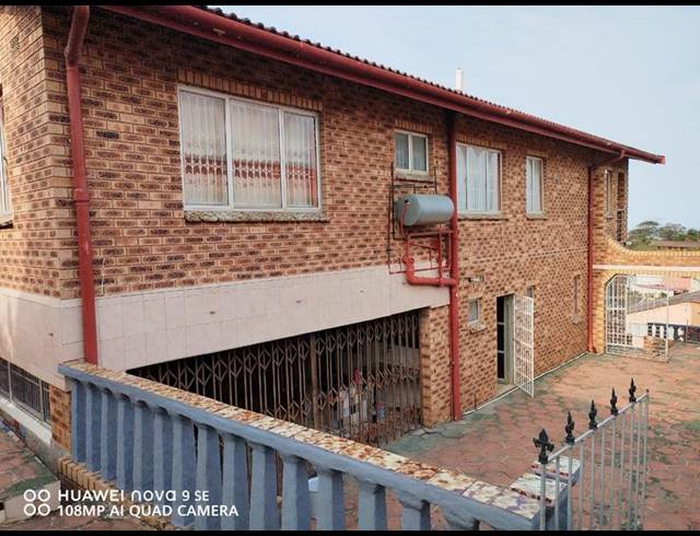 3 BEDROOM HOUSE FOR SALE IN MONTFORD